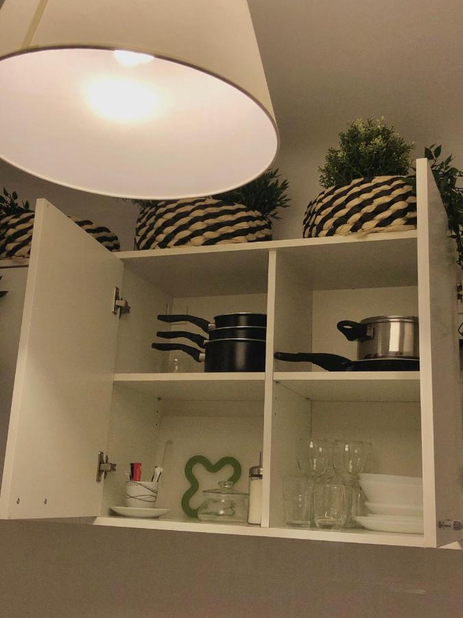Little Town Studio Apartment Bucharest